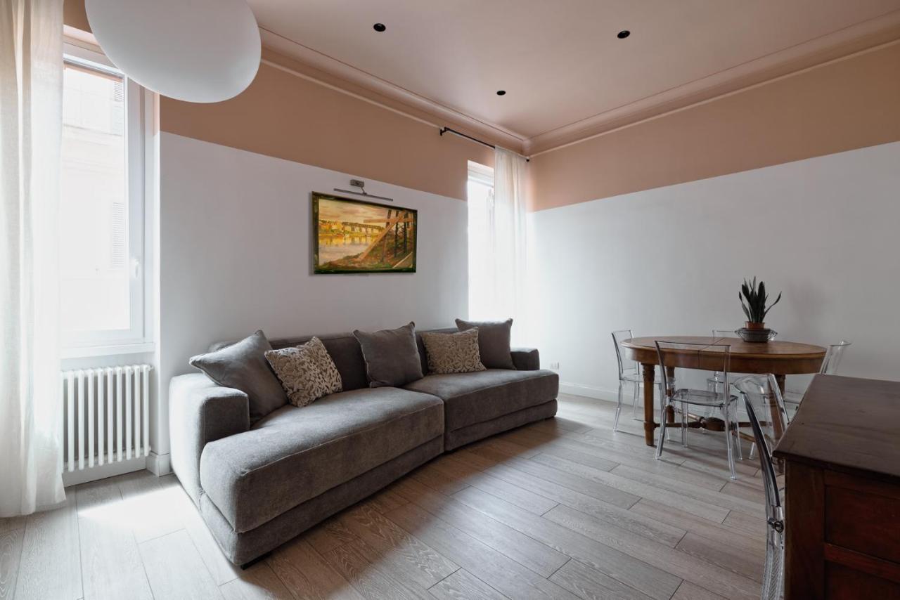 Fontana Di Trevi!! Comfy&elegant 3bedroom 2bath * Rom