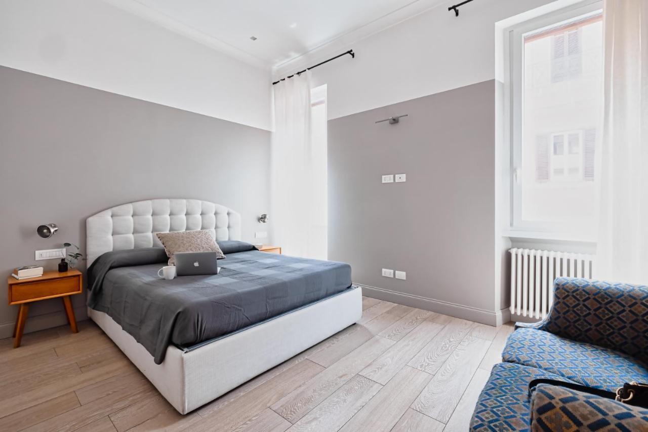 Fontana Di Trevi!! Comfy&elegant 3bedroom 2bath * Rom