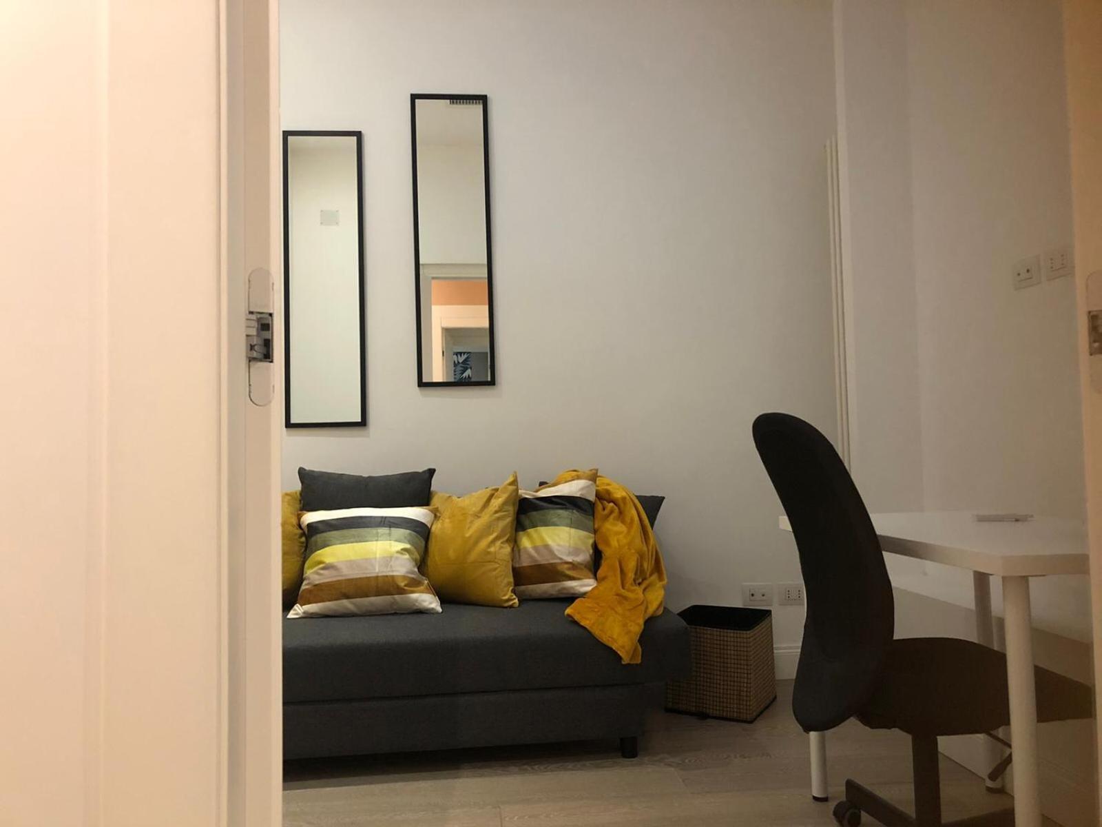Fontana Di Trevi!! Comfy&elegant 3bedroom 2bath Rom